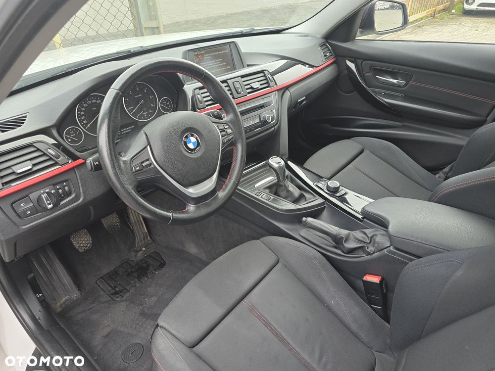 BMW Seria 3 316d M Sport - 29