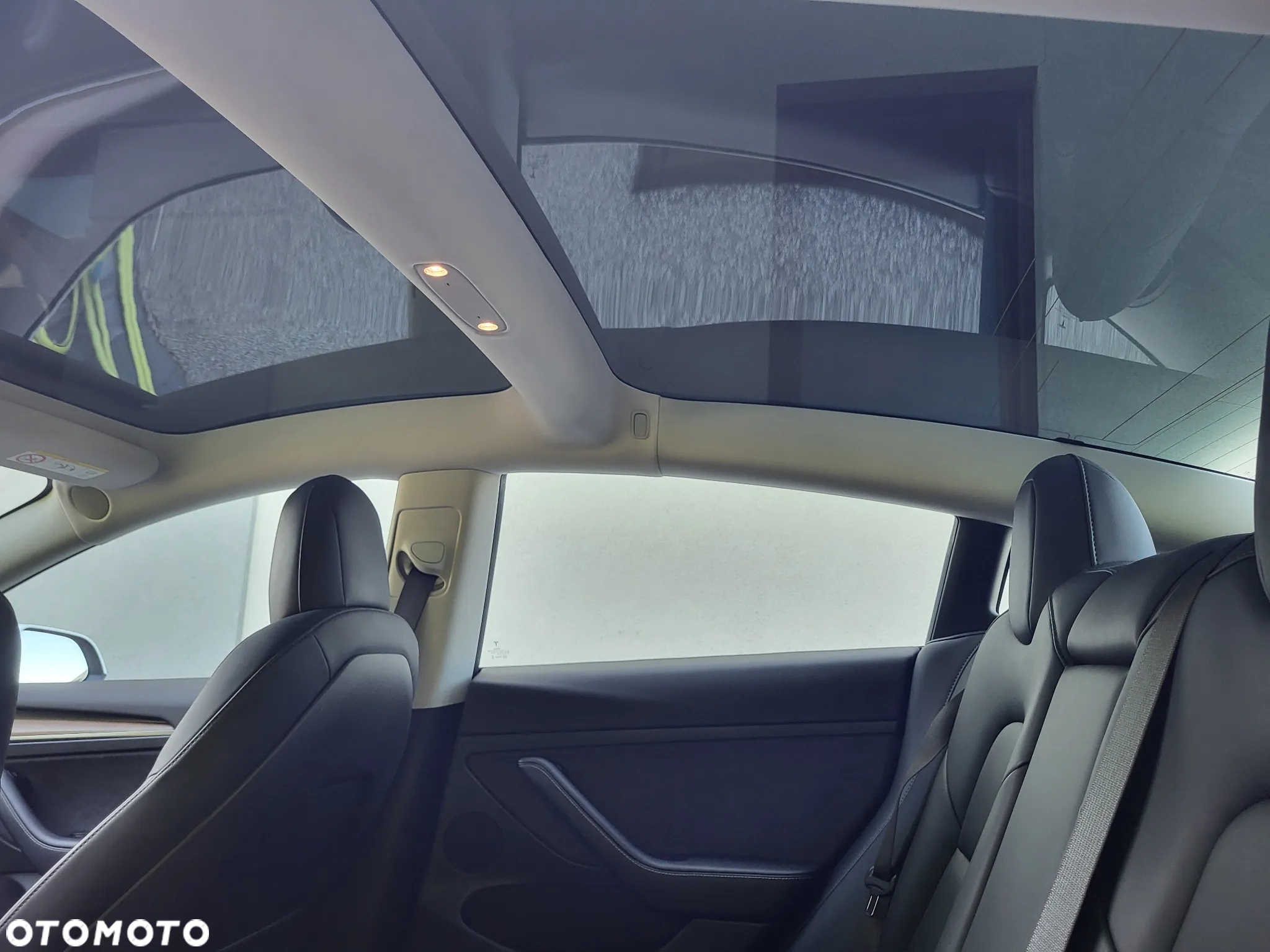 Tesla Model 3 - 13