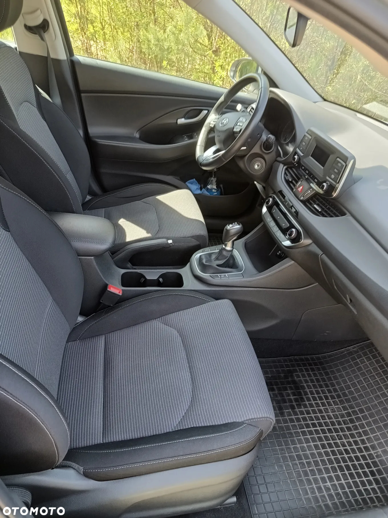 Hyundai i30 1.5 DPI Classic + - 7
