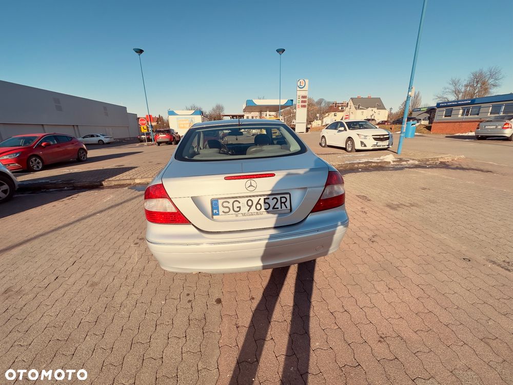 Mercedes-Benz CLK 320 CDI 7G-TRONIC Elegance - 9