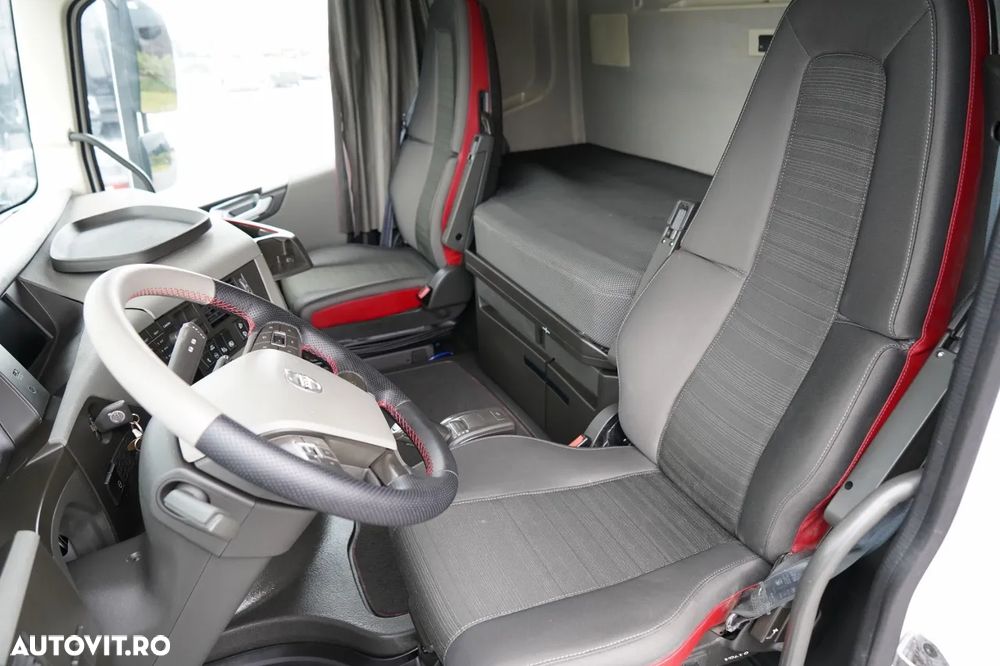 Volvo FH 460 / I-SHIFT / - 26