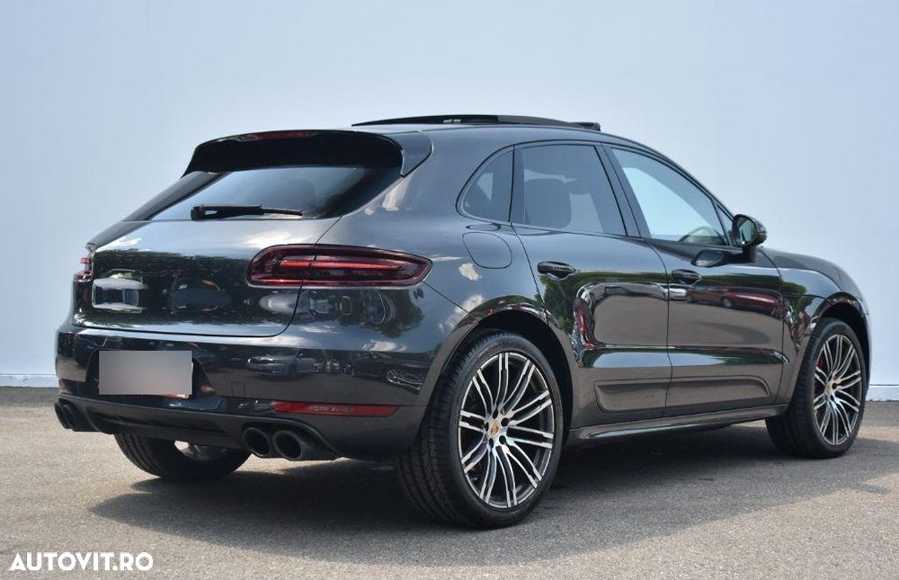 Porsche Macan - 5