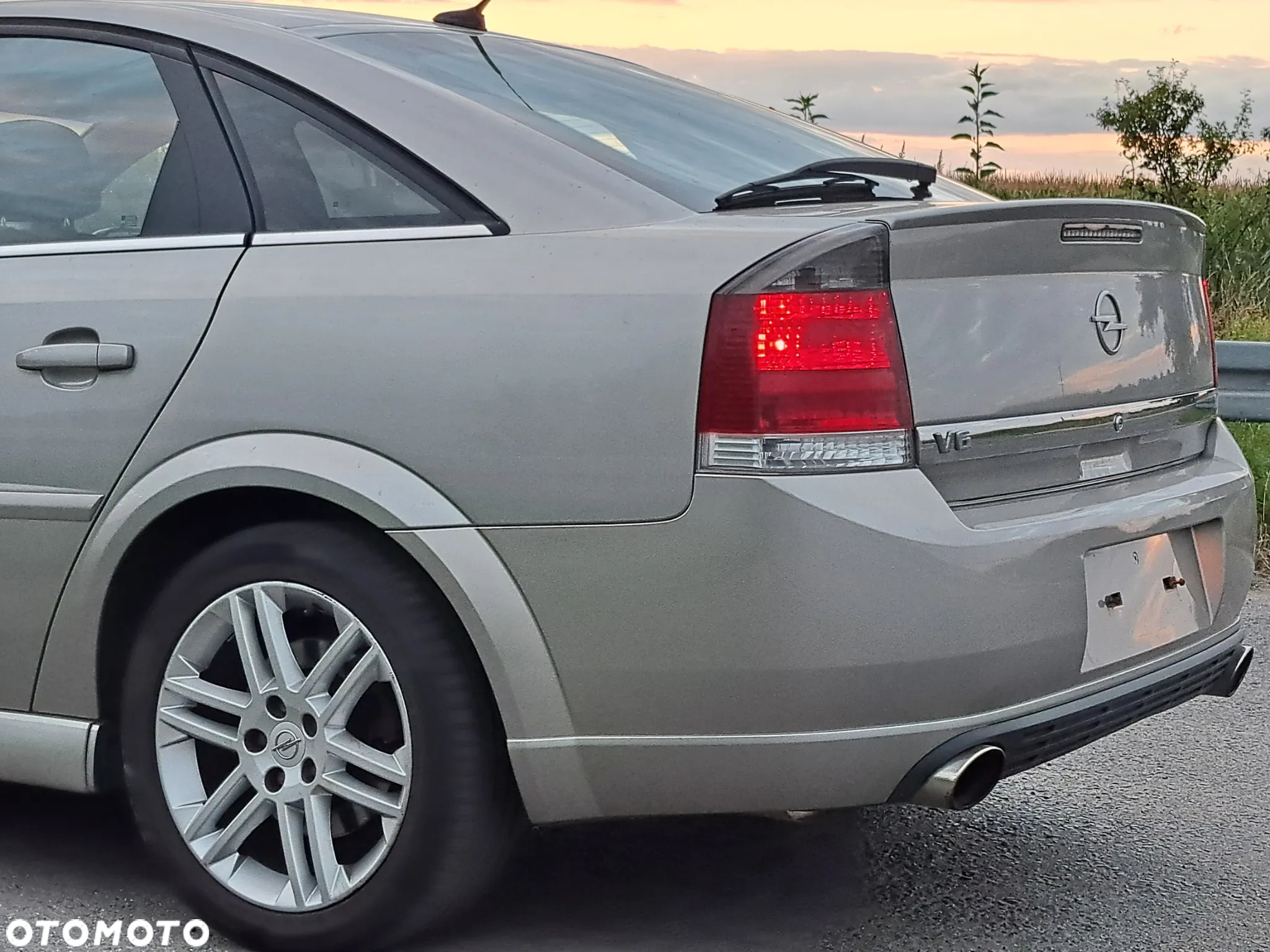 Opel Vectra 3.2 V6 GTS - 8