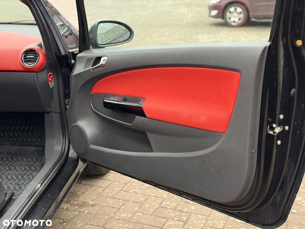 Opel Corsa 1.4 16V Color Edition - 16