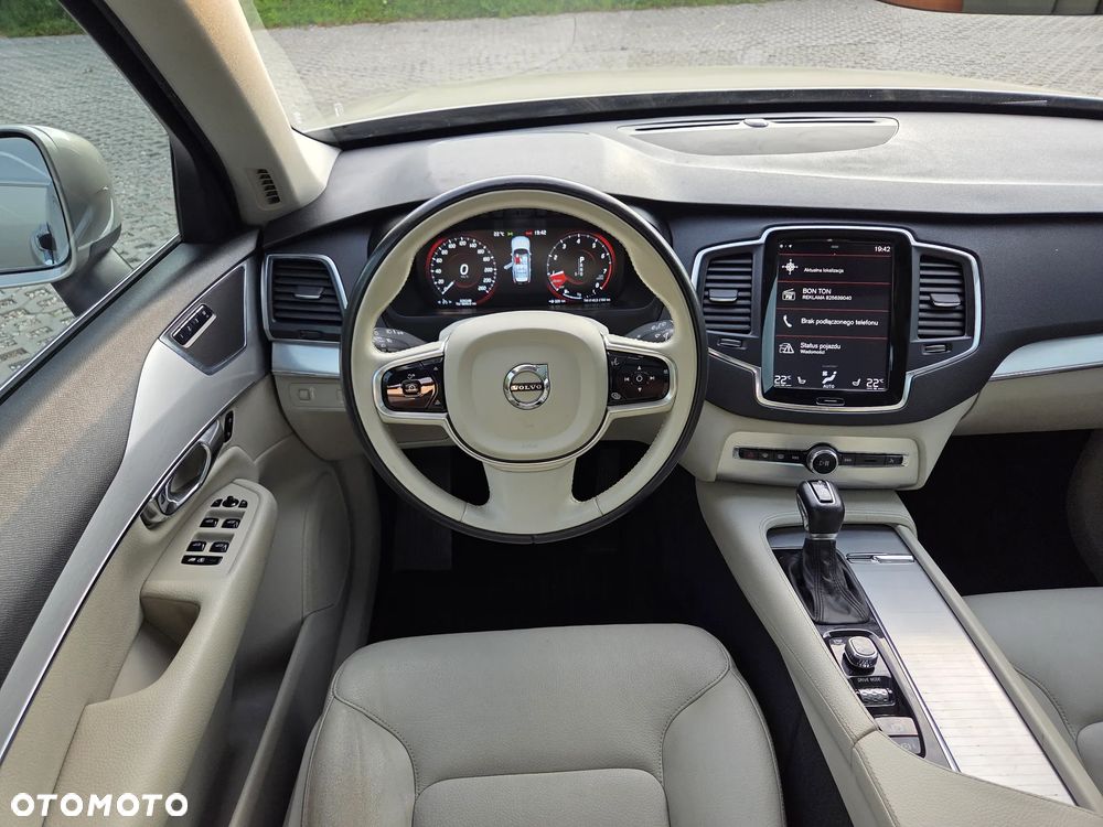 Volvo XC 90 T5 AWD Momentum - 10