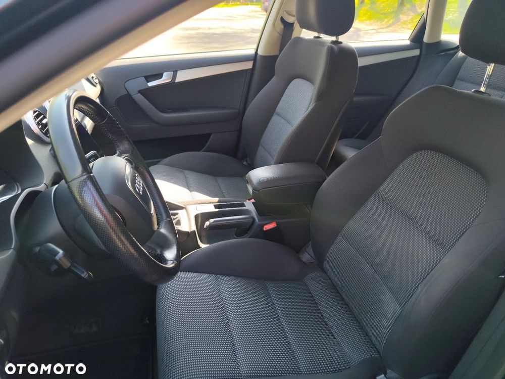 Audi A3 Sportback 1.6 TDI DPF Ambition - 7