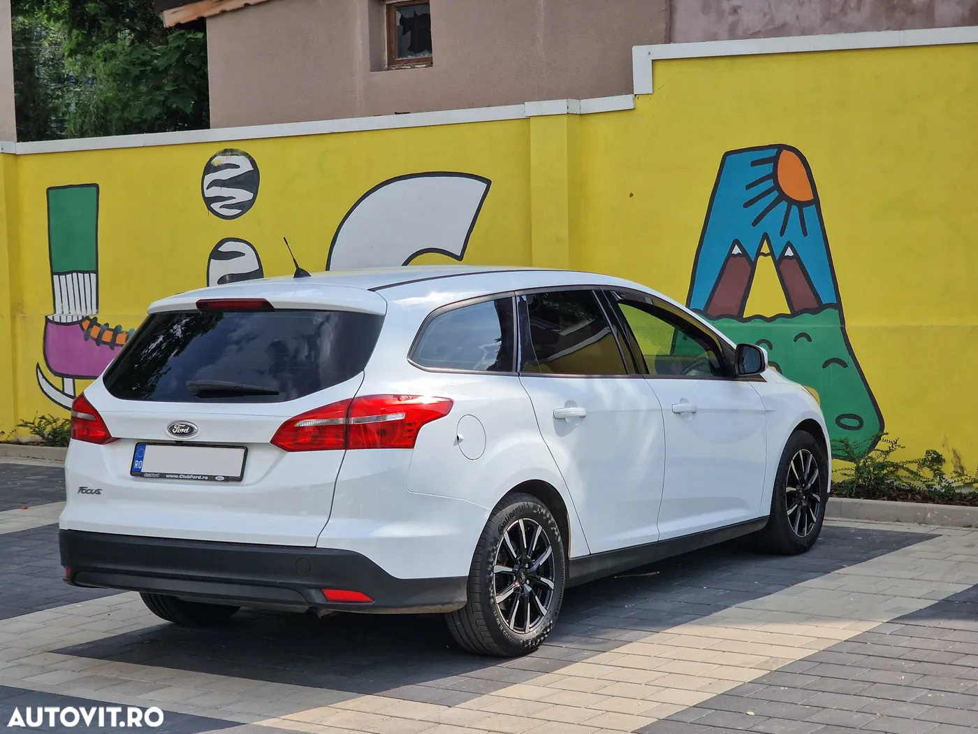 Ford Focus 1.6 Ti-VCT Powershift Trend - 3