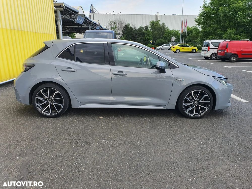 Toyota Corolla 2.0 HSD Exclusive - 6
