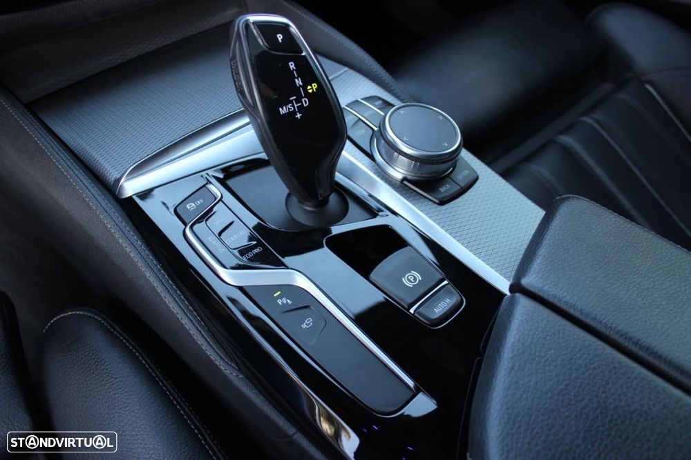 BMW 520 d Aut. M Sport Edition - 14