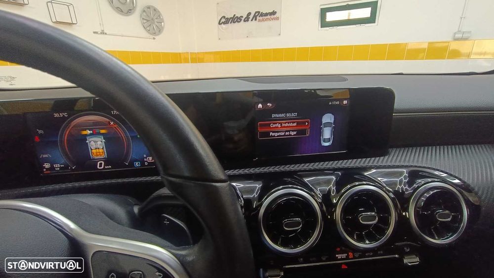 Mercedes-Benz CLA 200 - 7