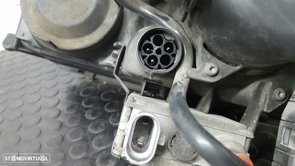 FAROL DIREITO OPEL OMEGA B EXECUTIVE BERLINA - 4