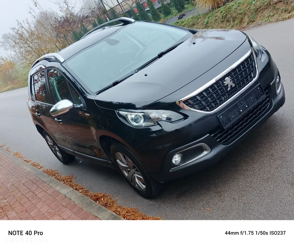 Peugeot 2008 1.2 Pure Tech Style - 1