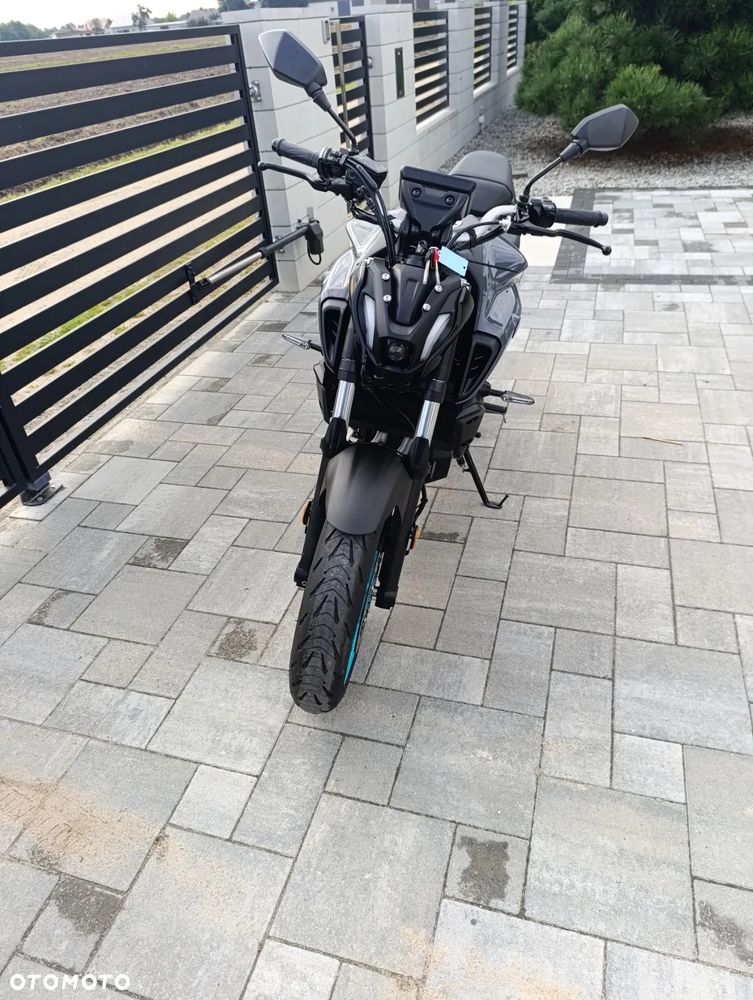 Yamaha MT - 10
