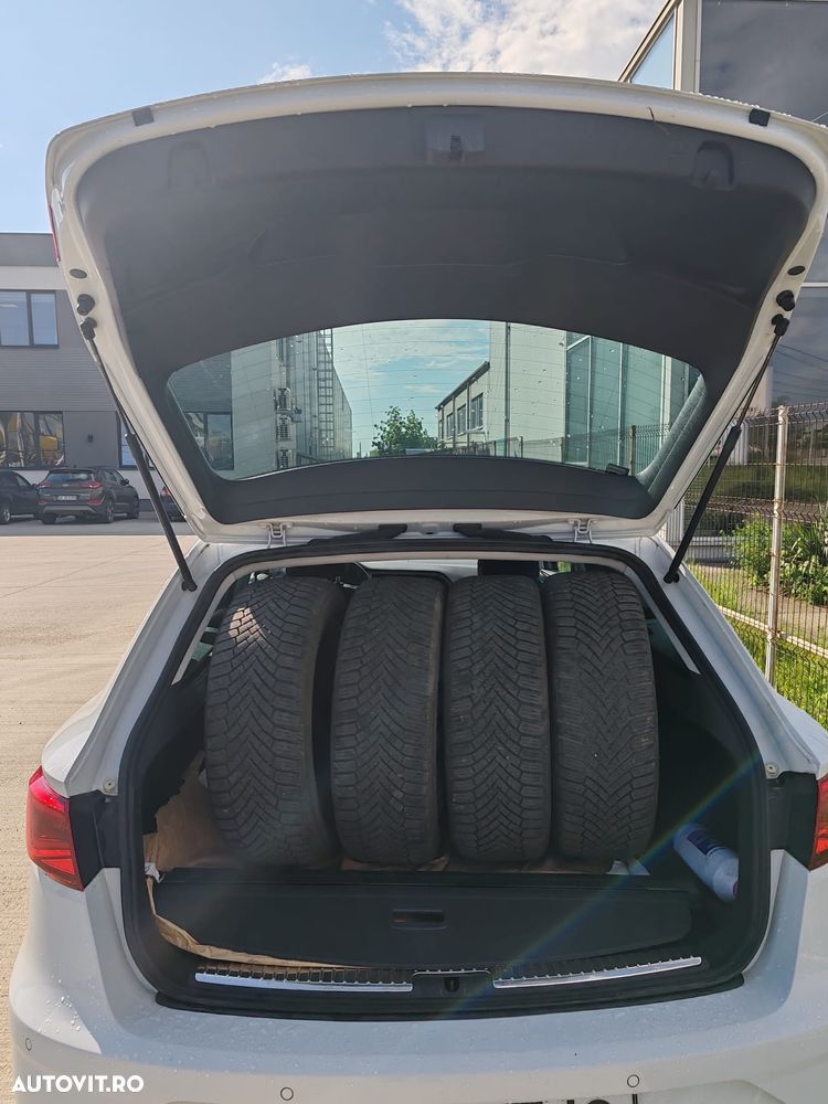 Seat Leon 2.0 TDI DSG7 Xcellence - 4