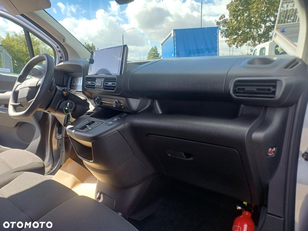 Toyota Proace City - 13