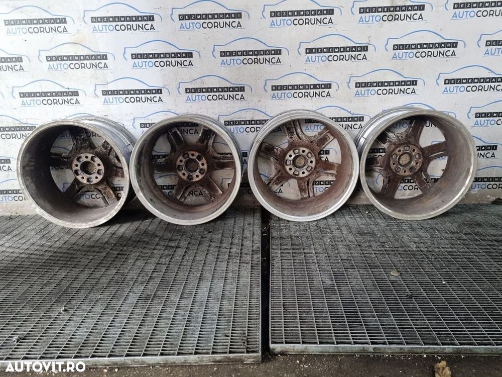 Jante aliaj AUDI Q5 2008 - 2015 (1343) R18 R18 5*112 et39 - 6