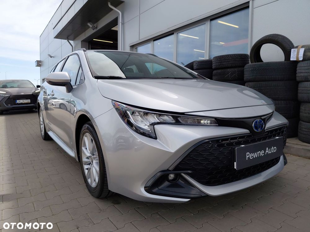 Toyota Corolla 1.8 Hybrid Comfort - 28