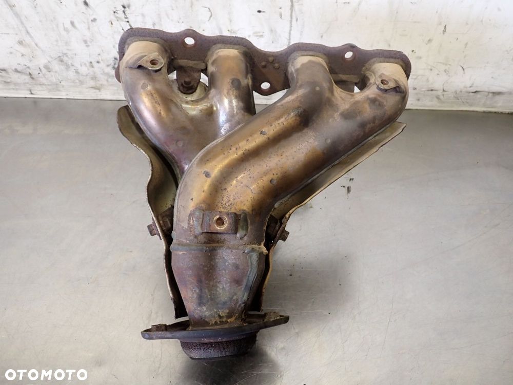 KOLEKTOR WYDECHOWY MITSUBISHI LANCER VIII - 2