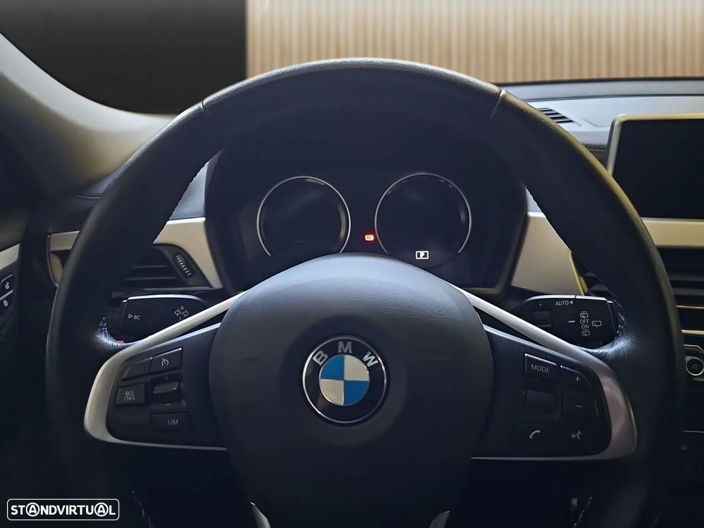 BMW X2 25 e xDrive - 8