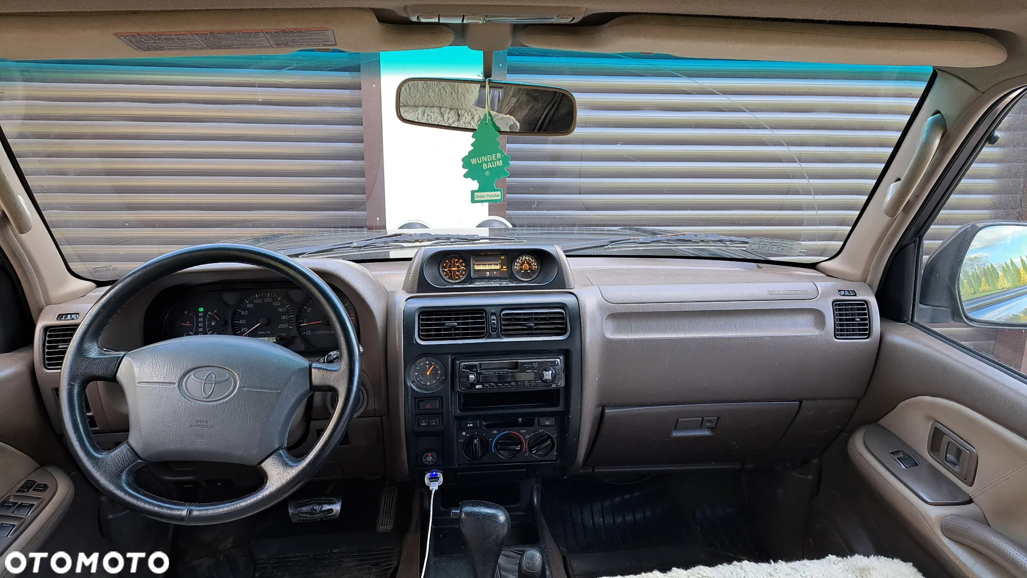 Toyota Land Cruiser Prado 90 3.4