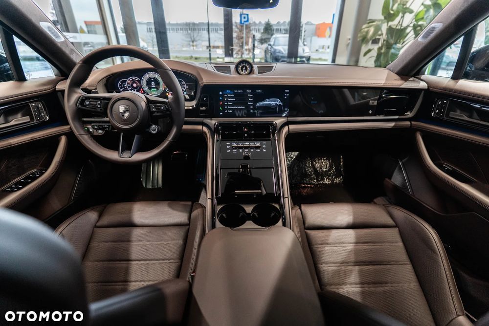Porsche Panamera Turbo E-Hybrid PHEV - 10
