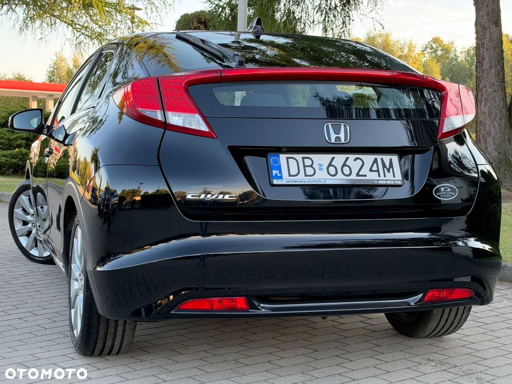 Honda Civic 1.8 Executive - 27