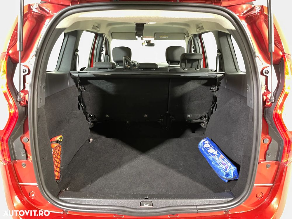 Dacia Lodgy TCe 130 GPF Stepway - 12
