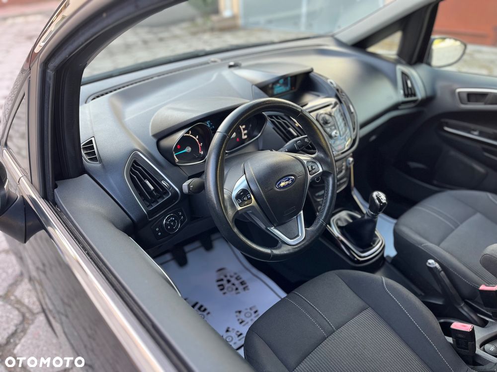 Ford B-MAX - 26