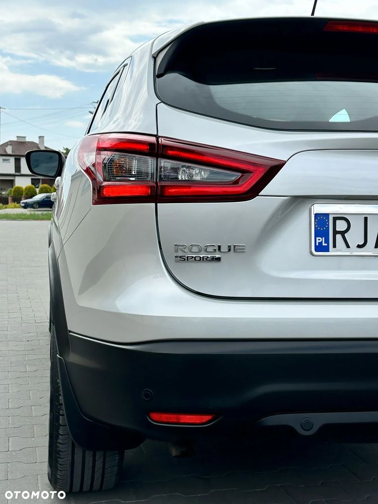 Nissan Rogue - 15