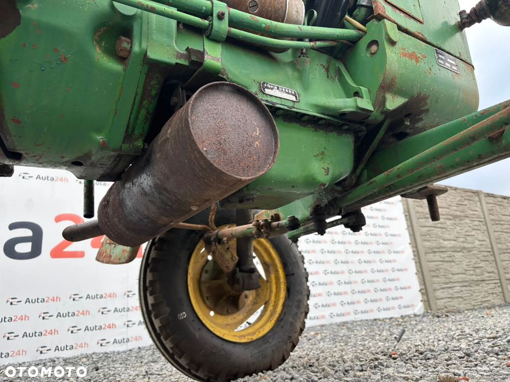 John Deere 310 - 13