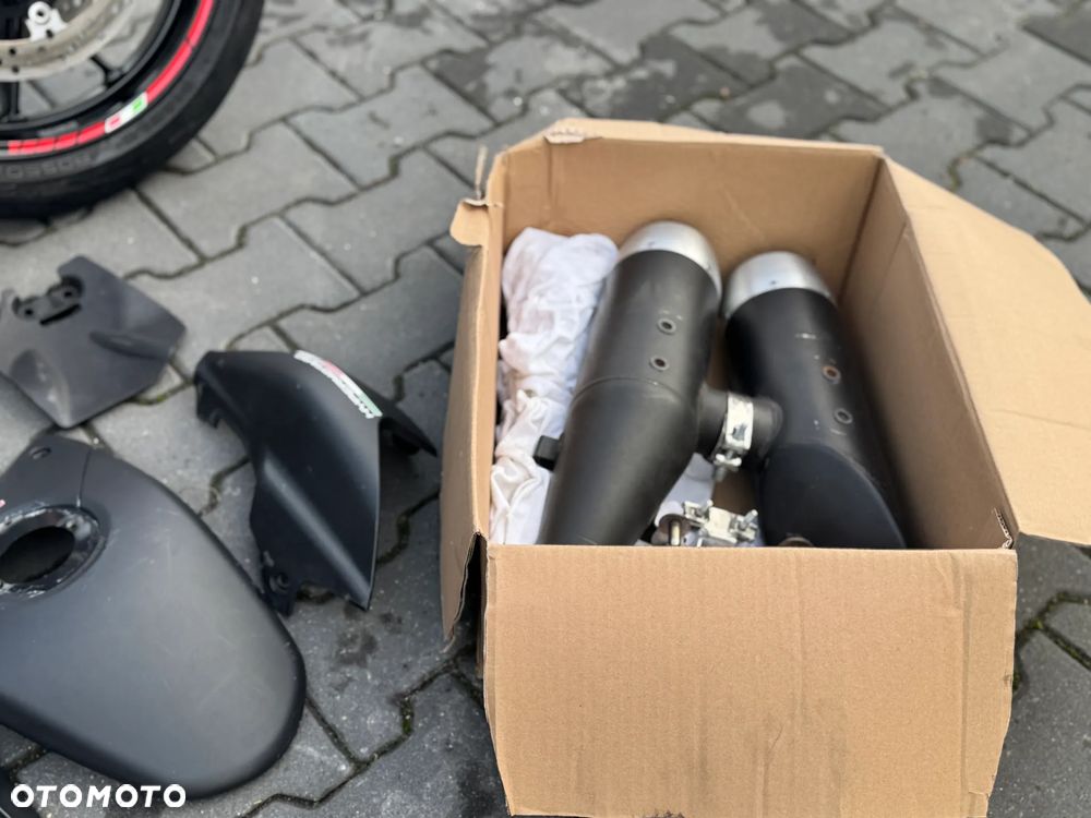 Ducati Hypermotard - 28