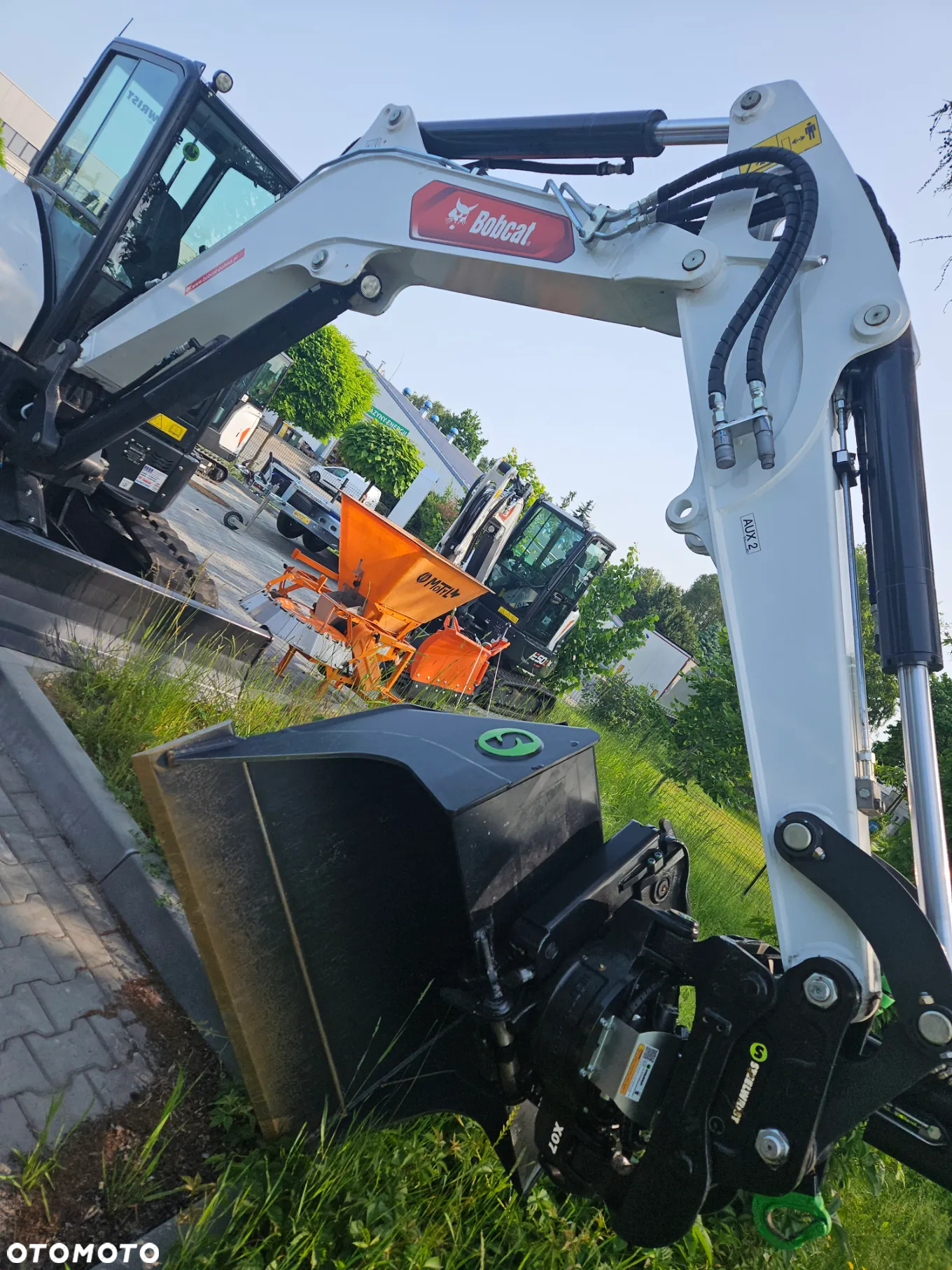 Bobcat E55z/E60/E88/E10z - 7