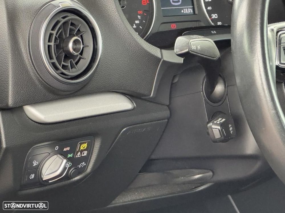 Audi A3 Sportback 2.0 TDI - 7