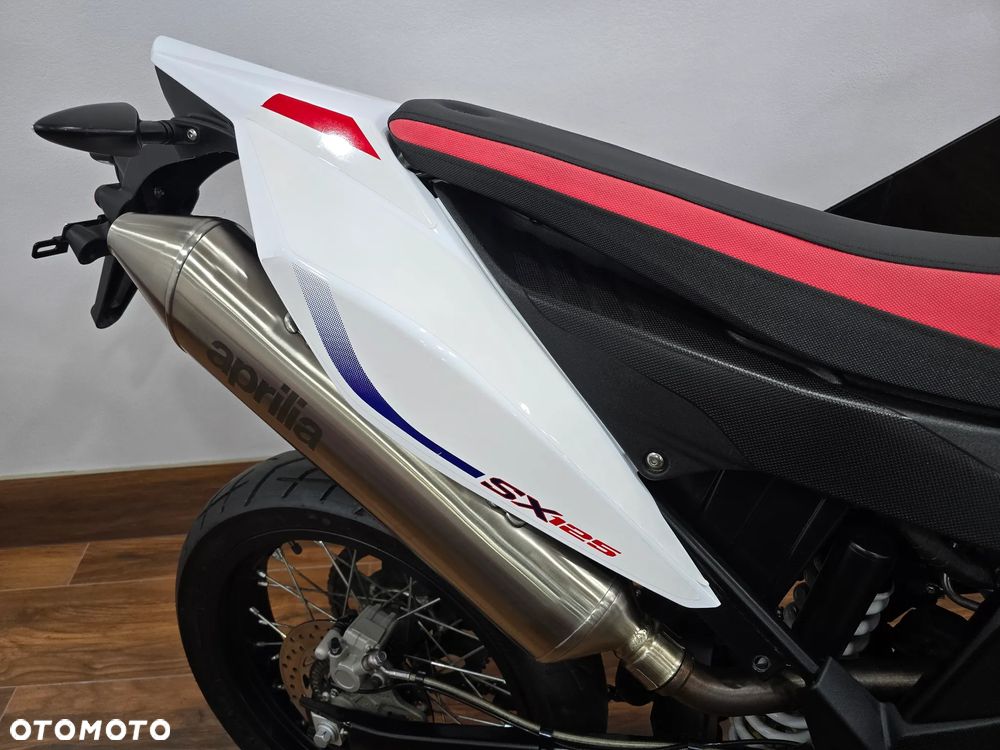 Aprilia SX - 11