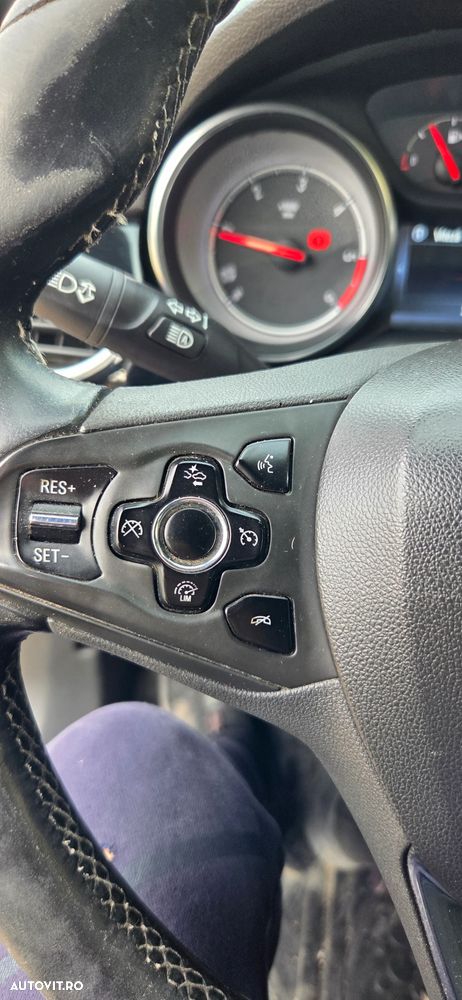 Opel Astra 1.6 BiTrb D (CDTI) Start/Stop Sports Tourer Dynamic - 23