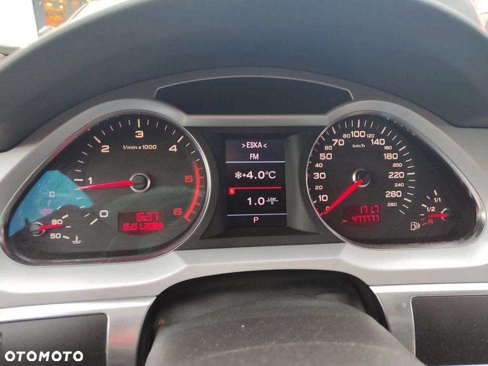 Audi A6 Avant 3.0 TDI DPF quattro tiptronic - 11