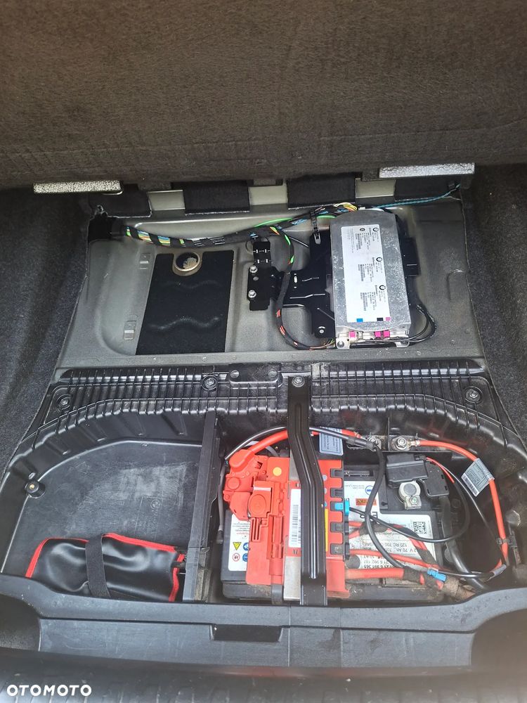 BMW Seria 1 120d DPF - 17