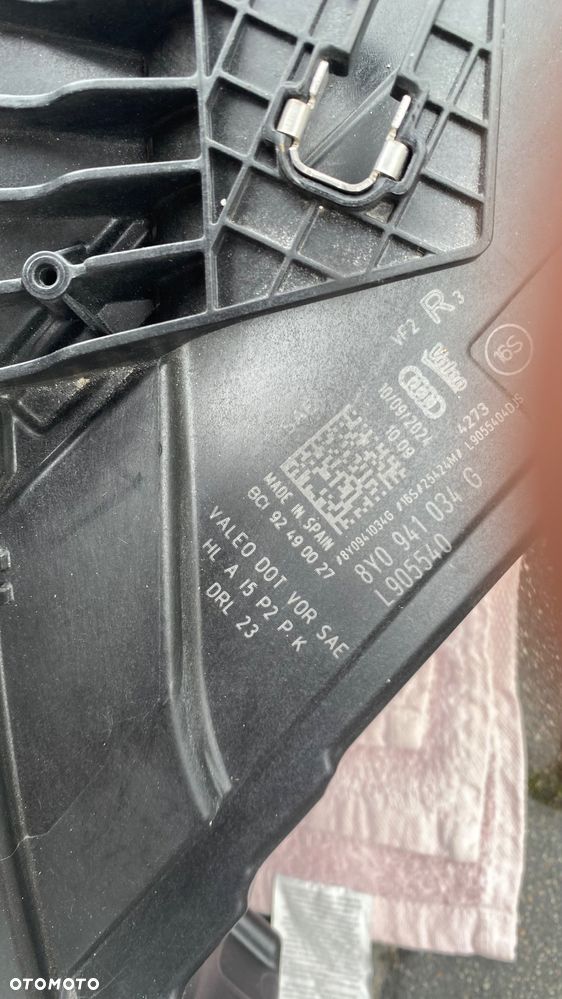 Lampa przód prawa Audi A3 8Y - 11