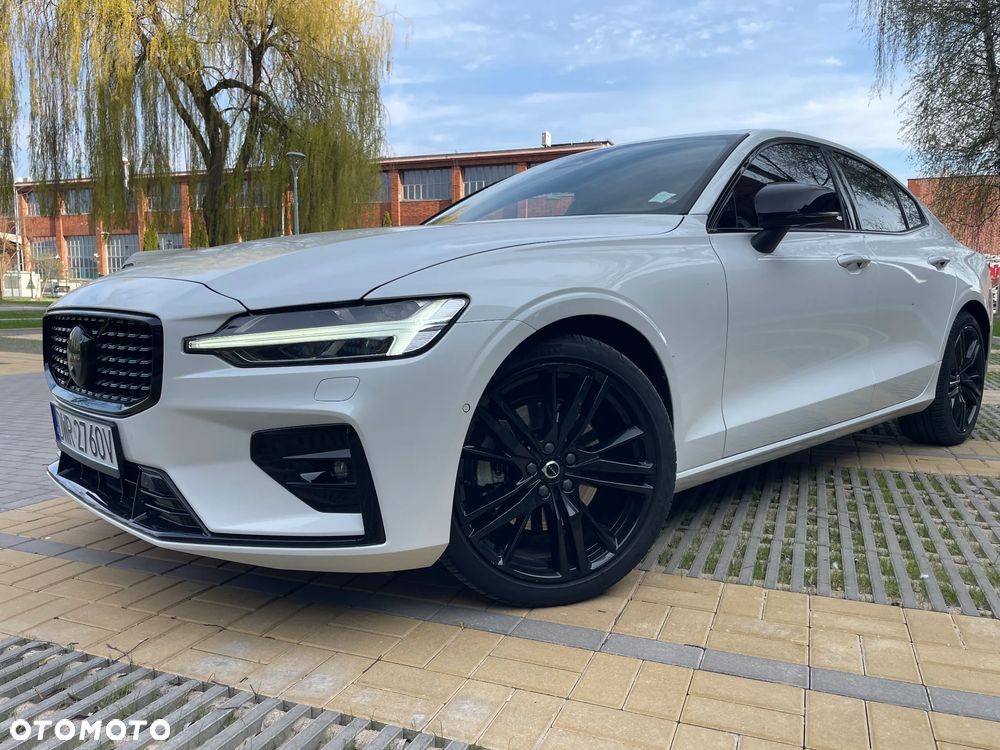 Volvo S60 B5 B R-Design - 5