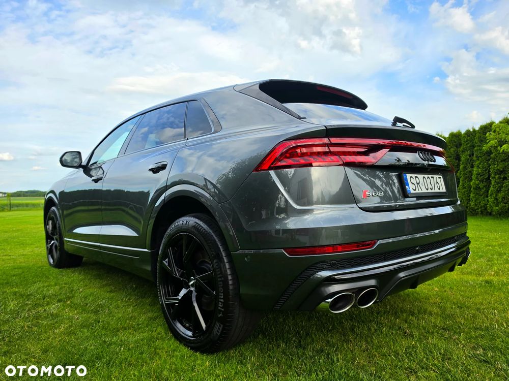 Audi SQ8 - 10