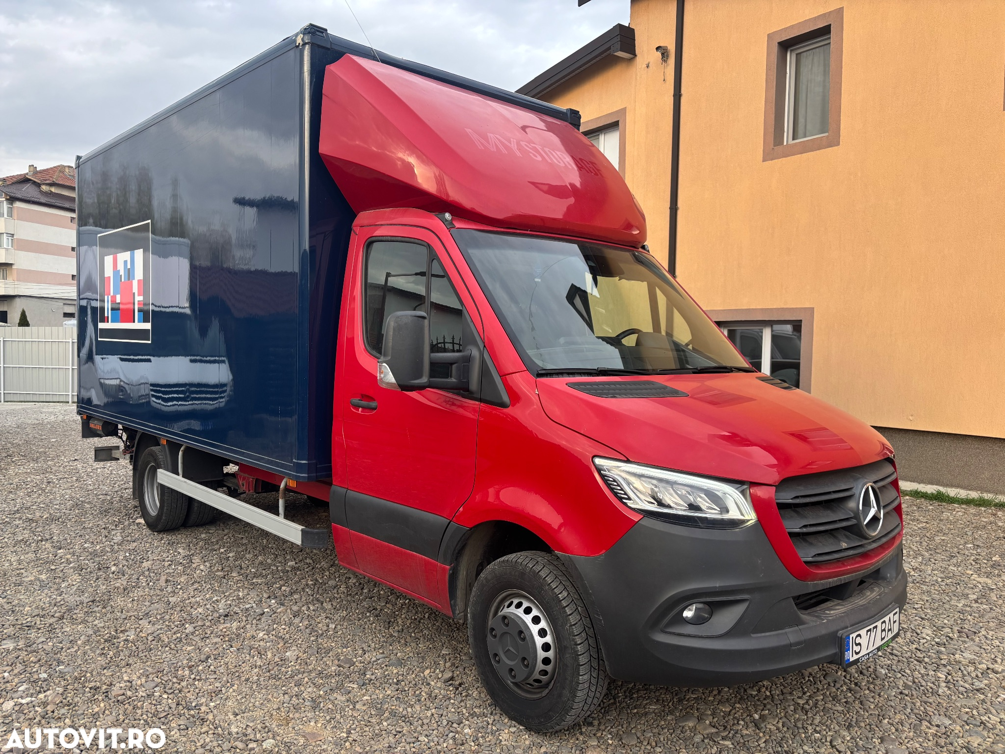 Mercedes-Benz Sprinter - 2
