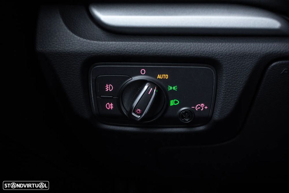 Audi A3 1.6 TDI Design - 17