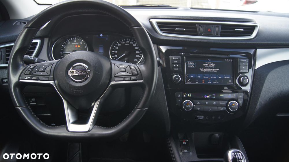 Nissan Qashqai 1.3 DIG-T N-Connecta - 19