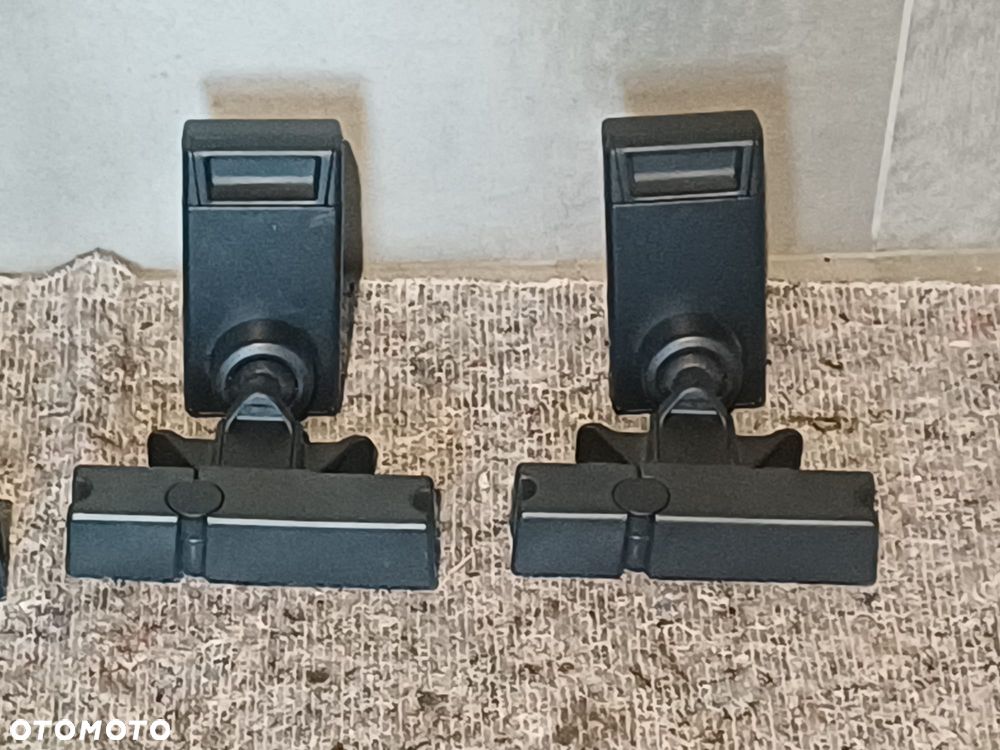 NR 95 Tablet holder do VW i Skoda 3V0861221 - 7