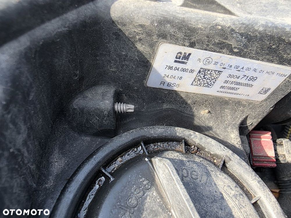 OPEL ASTRA K V 5 REFLEKTOR PRAWY PRZEDNI LAMPA PRAWA PRZEDNIA ZWYKŁA EUROPA 39047198 - 2