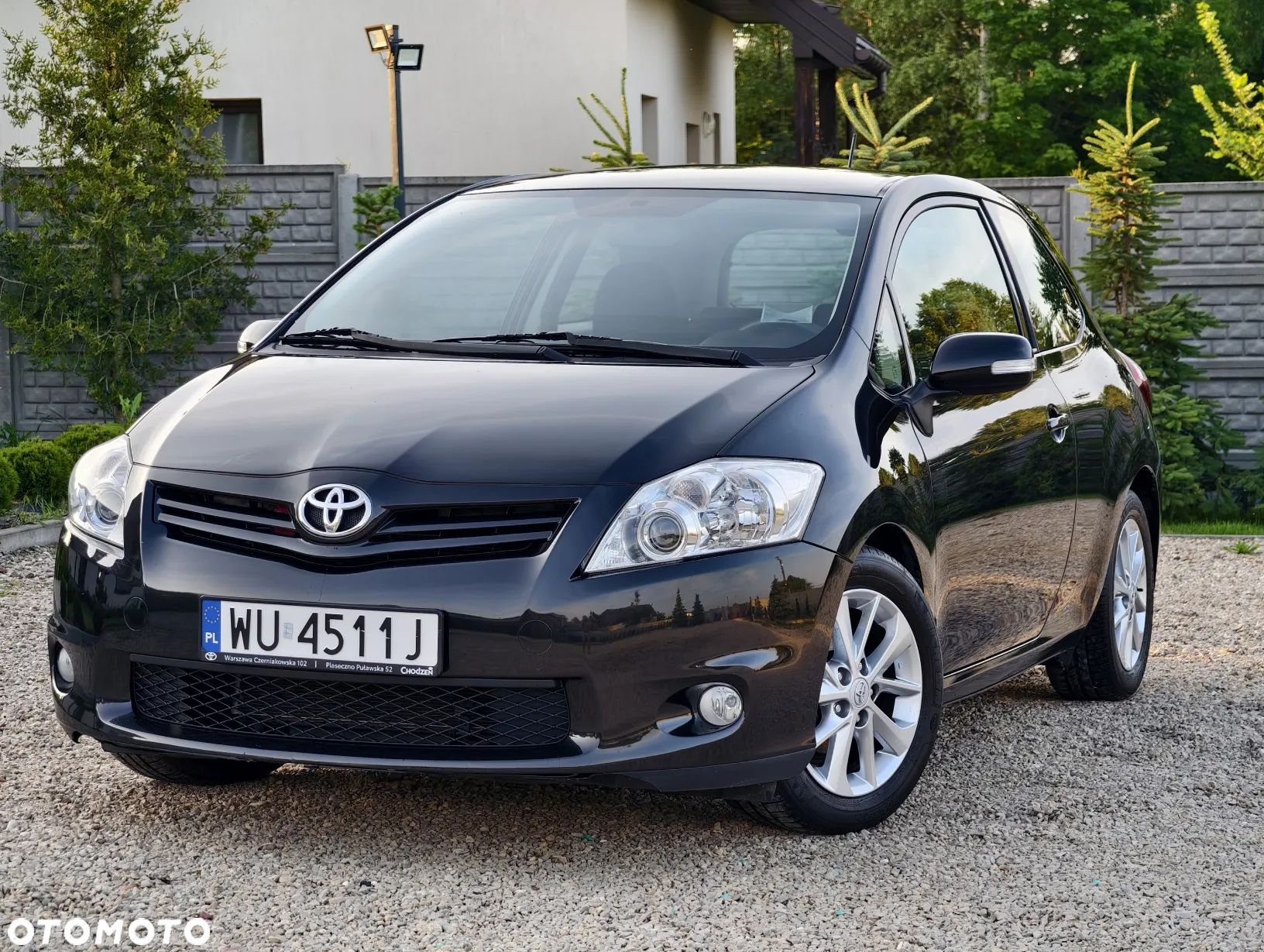 Toyota Auris 1.6 Premium - 1
