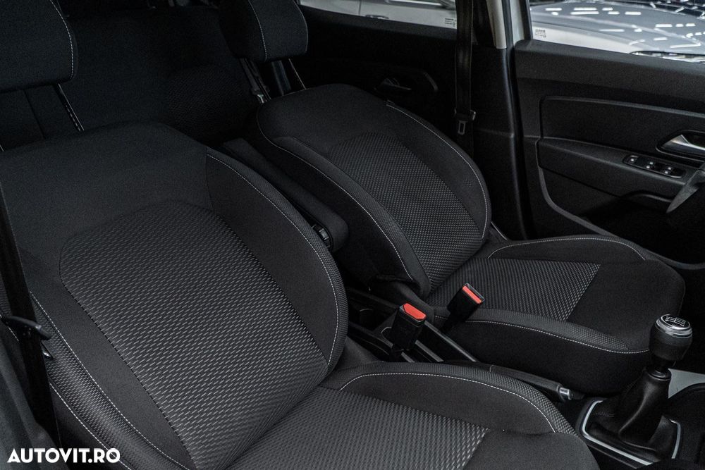 Dacia Duster 1.5 Blue dCi 4WD Comfort - 40