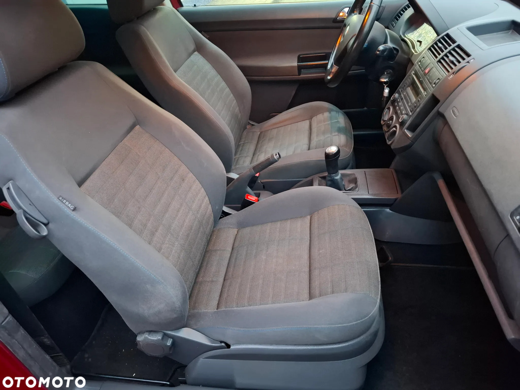Volkswagen Polo 1.2 Sportline - 31