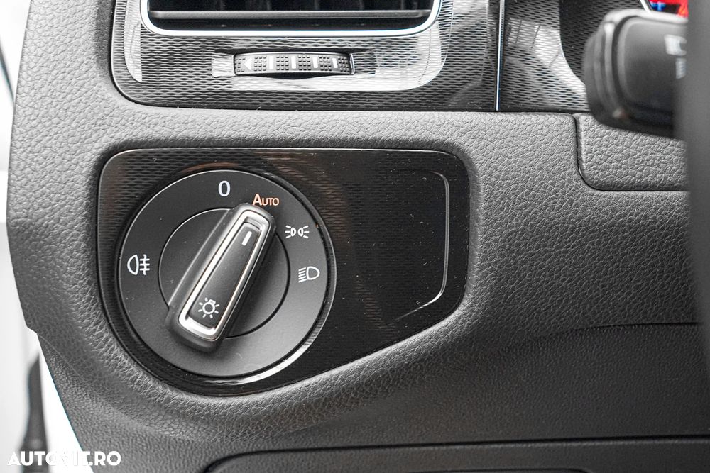 Volkswagen Golf 1.4 GTE Plug-In-Hybrid DSG - 21