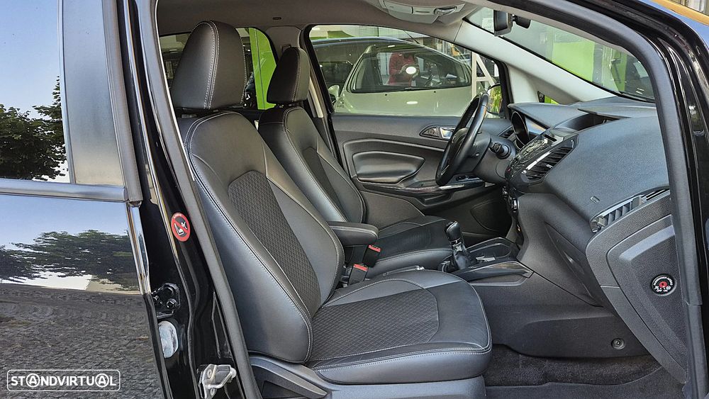 Ford EcoSport 1.0 EcoBoost Titanium - 14